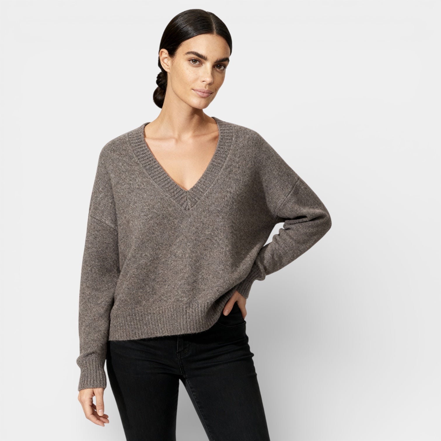Women’s Relaxed V-Neck Knit Sweater
