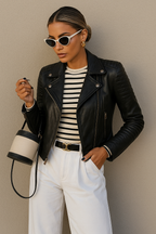 Svart jacka i konstläder med krage för kvinnor