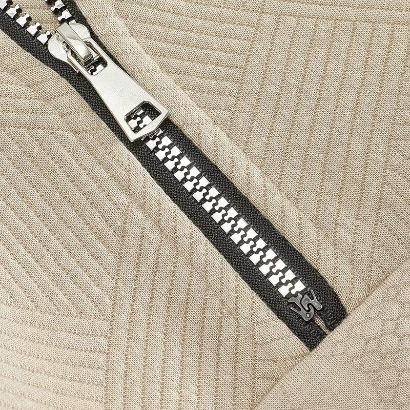 Men's Cable Knit Merino Quarter Zip Knit Sweater